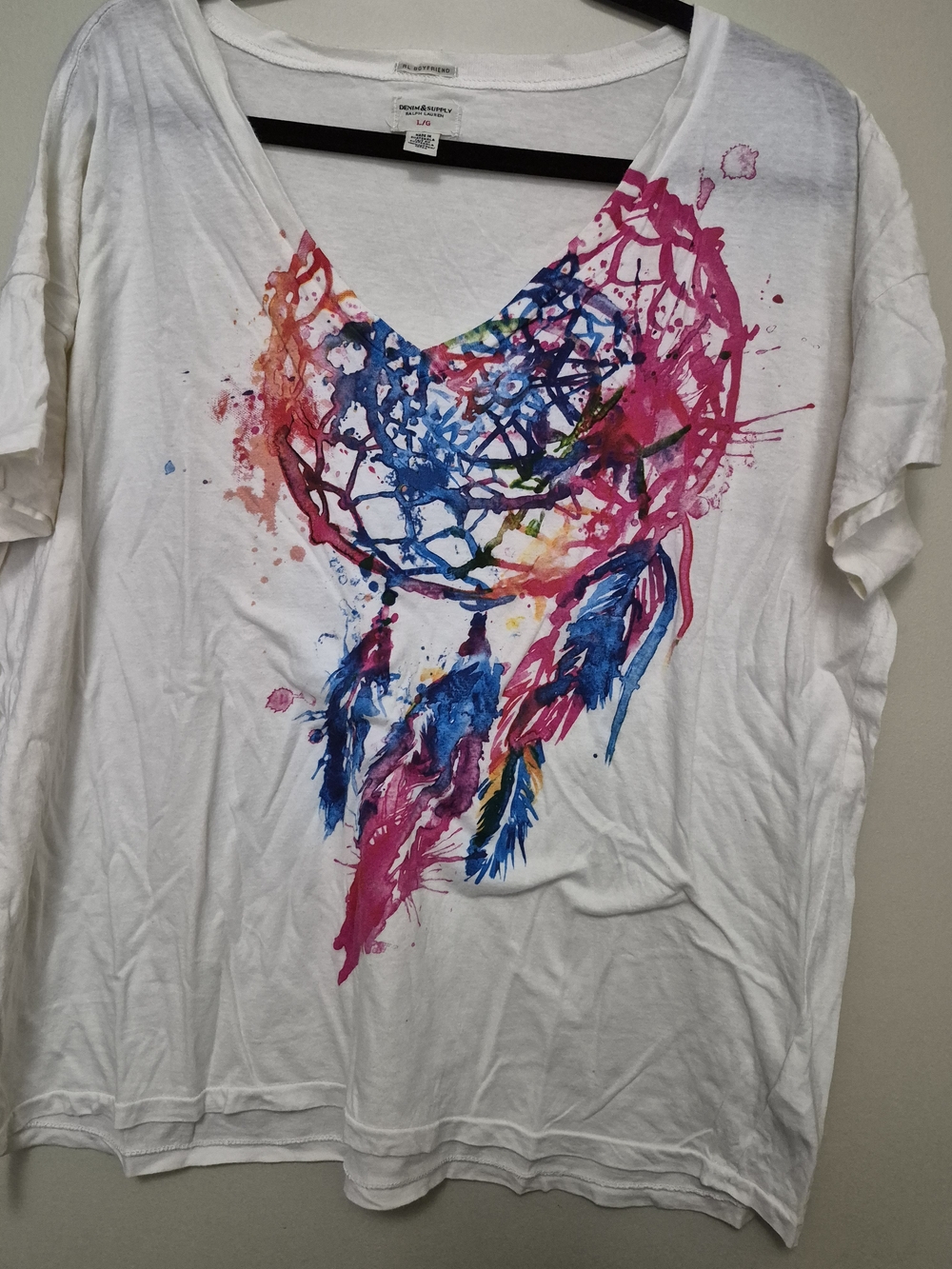 Dreamcatcher Graphic V-Neck Tee - White with Pink & Blue